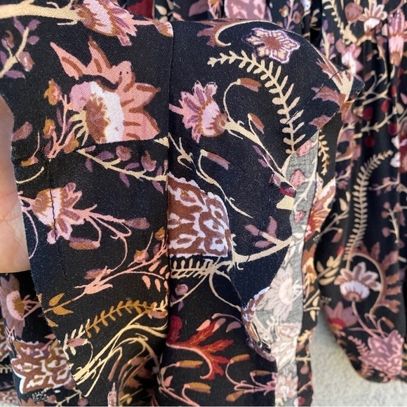 Free People Pretty & Free Black Floral Off the Shoulder Cutout Back Romper Sz XS - Picture 8 of 15